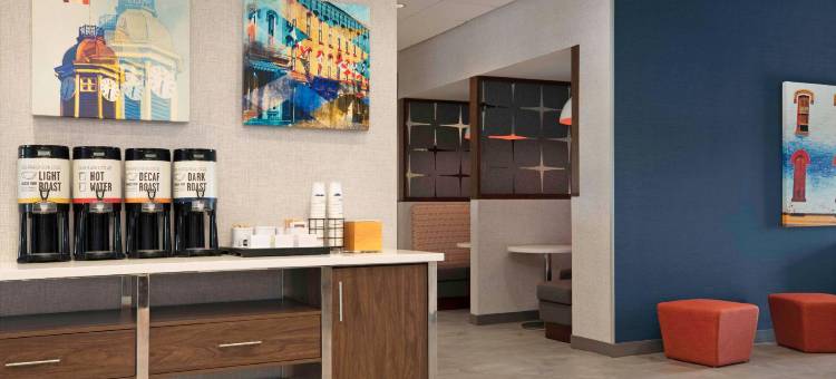 港霍普科堡希尔顿欢朋酒店(Hampton Inn by Hilton Port Hope Cobourg)图片