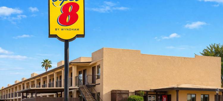 巴斯托温德姆速8酒店(Super 8 by Wyndham Barstow)图片