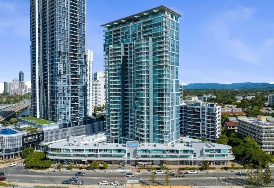 Brighton ShoresHotel Overview