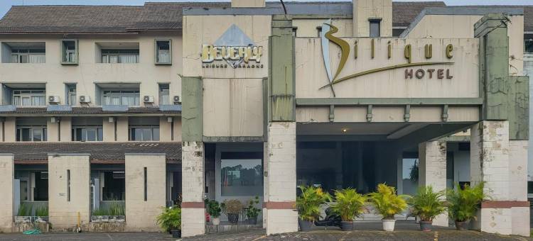 普拉斯-靠近UPI塞提亚布迪校区(RedDoorz near UPI Setiabudhi Bandung)图片