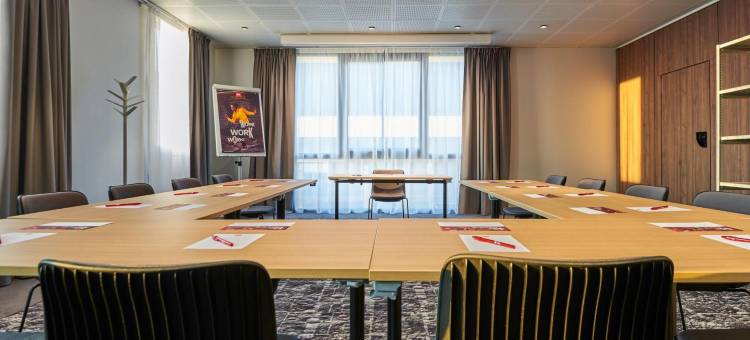 宜必思蒙莱里巴黎南酒店(Ibis Montlhery Paris Sud)图片