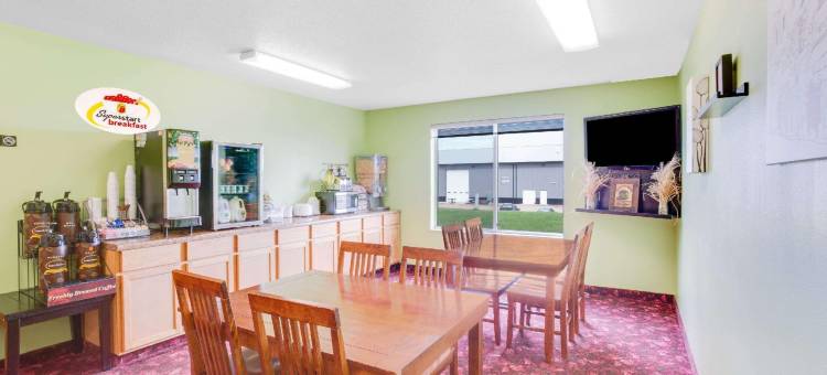 杰克逊温德姆速8酒店(Super 8 by Wyndham Jackson MN)图片