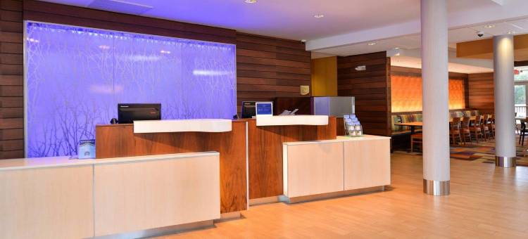 Fairfield Inn & Suites Calhoun图片