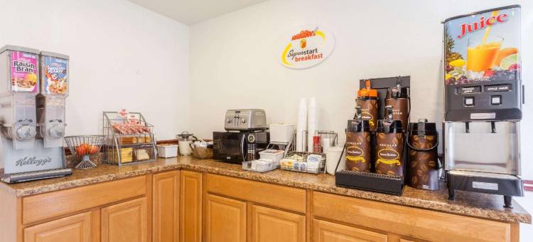 温彻斯特速8酒店(Super 8 by Wyndham Winchester VA)图片