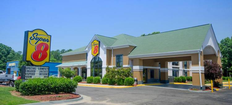 中洛锡安荷尔大街 - 里士满区温德姆速 8 酒店(Super 8 by Wyndham Hull Street Midlothian/Richmond Area)图片