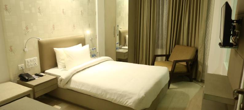 古尔冈梅菲尔德莱特钥匙柠檬树酒店(Keys Lite by Lemon Tree Hotels, Mayfield, Gurgaon)图片