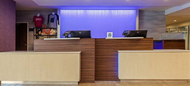 纳什维尔都会中心万枫酒店及套房(Fairfield Inn & Suites Nashville MetroCenter)图片