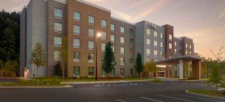 阿尔法利塔阿瓦隆区费尔菲尔德酒店(Fairfield by Marriott Inn & Suites Alpharetta Avalon Area)图片