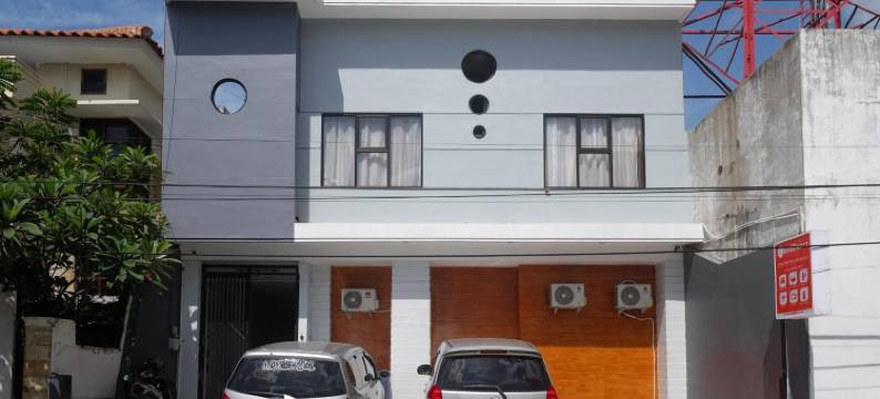 红门酒店-近三宝垄腾特雷姆商场(RedDoorz Near Tentrem Mall Semarang)图片