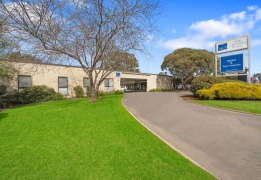 New Crossing Place MotelHotel Overview