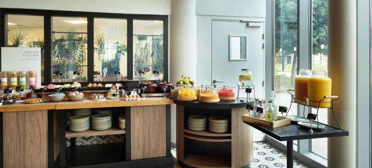 波尔多圣让丽笙酒店(Radisson Hotel Bordeaux Saint Jean)图片