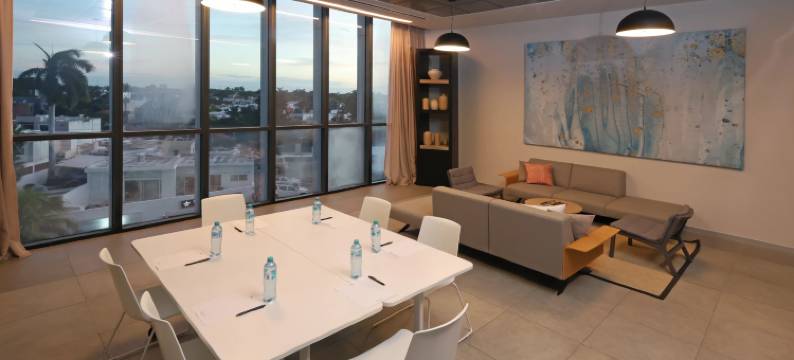 洲际酒店集团的梅尼达皇冠假日套房酒店(Crowne Plaza Merida by IHG)图片