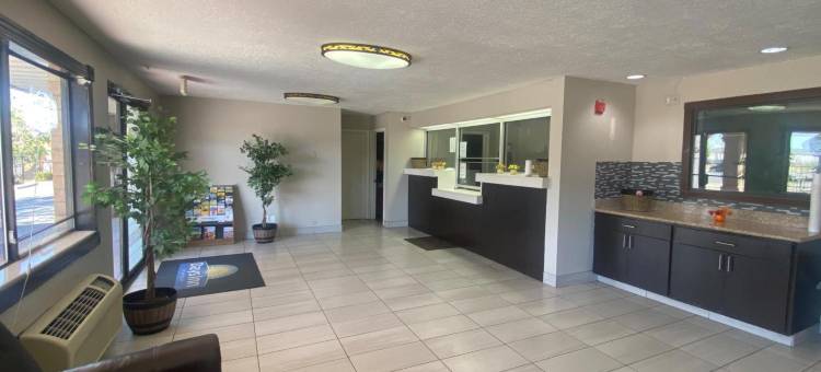 阿尔伯克基西部温德姆戴斯套房酒店(Days Inn & Suites by Wyndham Albuquerque West)图片
