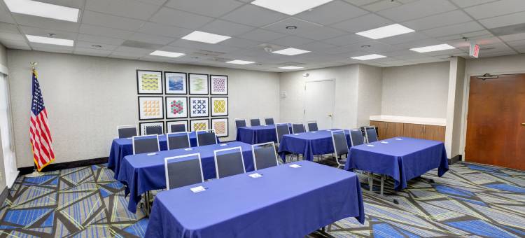 Holiday Inn Express 晓峰(DURHAM区)(Holiday Inn Express Hillsborough (Durham Area))图片