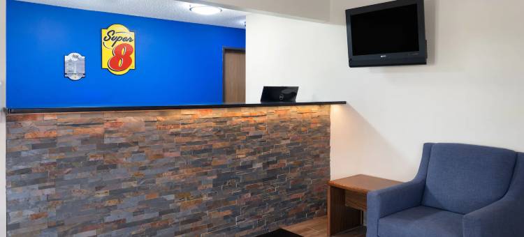 厄斯维尔速8酒店(Super 8 by Wyndham Dyersville Near Field of Dreams)图片