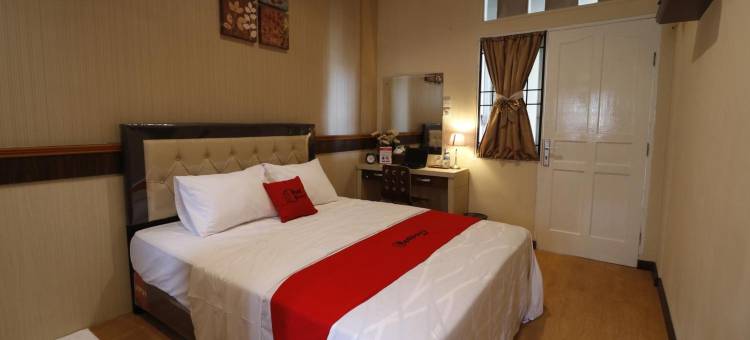 红多兹Plus酒店-近北苏门答腊大学(RedDoorz Plus Near Universitas Sumatera Utara)图片