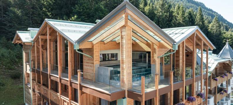 赛拉纳瑞拉克斯酒店(Cerana Relax Hotel)图片