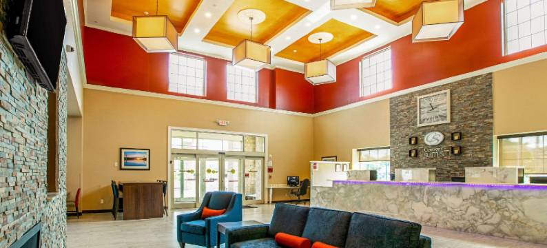 菲什基尔 84 号州际公路附近舒适全套房酒店(Comfort Suites Fishkill Near Interstate 84)图片