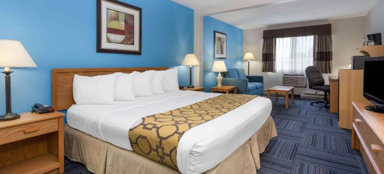 马里内特呗盟套房酒店(Baymont by Wyndham Marinette)图片