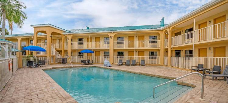 布雷登顿北I-75凯艺酒店(Quality Inn Bradenton North I-75)图片