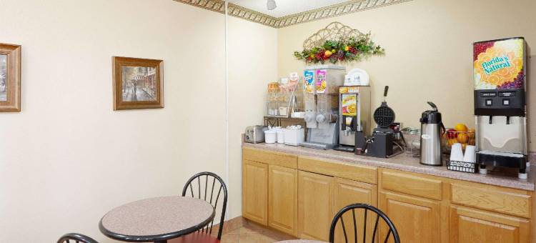 格林维尔速8酒店(Super 8 by Wyndham Greenville)图片