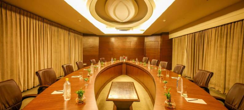 高德温梅鲁特(Godwin Meerut)图片