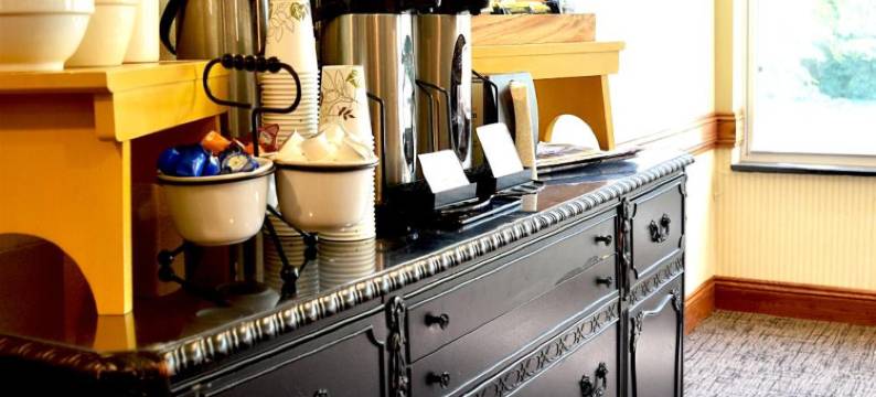 河瀑布乡村酒店(The Commerce, Trademark Collection by Wyndham)图片