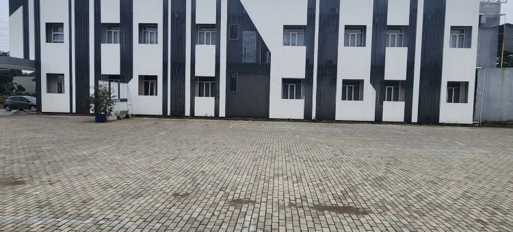 普禾加多私人套房酒店(Privato Suite Purwokerto)图片