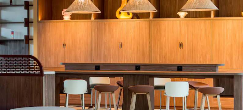 希尔顿欢朋波尔多梅里尼亚克机场酒店(Hampton by Hilton Bordeaux Merignac Airport)图片