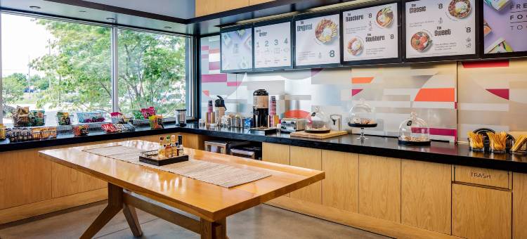 格林贝雅乐轩酒店(Aloft Green Bay)图片