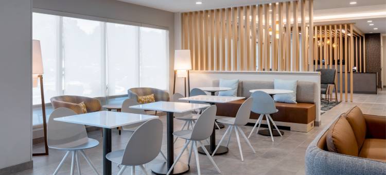 不伦瑞克的 TownePlace Suites 酒店由 Marriott(TownePlace Suites Brunswick)图片