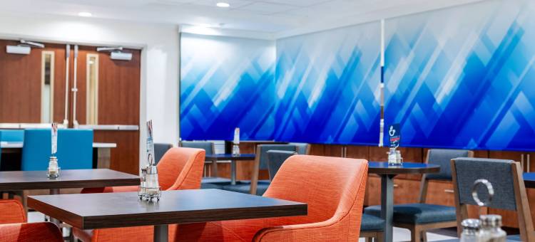 智选假日套房酒店孟菲斯/日耳曼(Holiday Inn Express & Suites Memphis/Germantown)图片