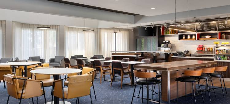 伯明翰胡佛万怡酒店(Courtyard Birmingham Hoover)图片