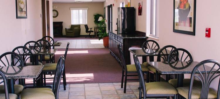 弗雷多尼亚美洲最佳价值旅馆(Americas Best Value Inn Fredonia)图片