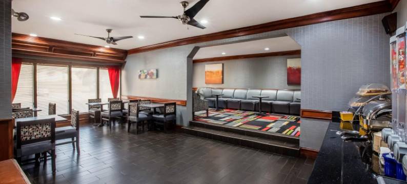 泰勒戴斯套房酒店(Days Inn & Suites by Wyndham Tyler)图片