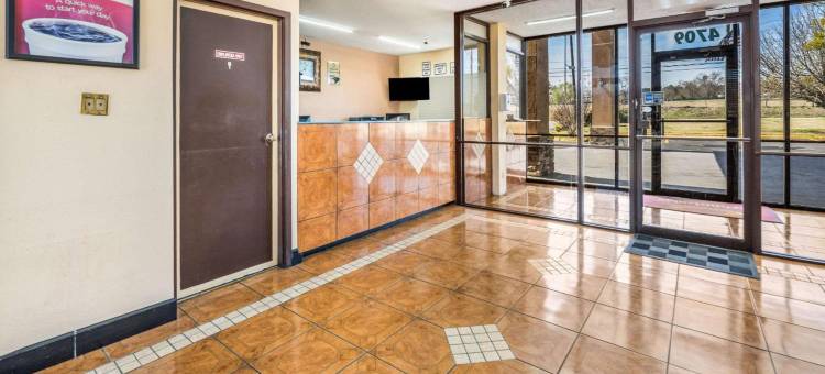 梅肯西伊克诺旅馆套房(Econo Lodge Inn & Suites Macon West)图片