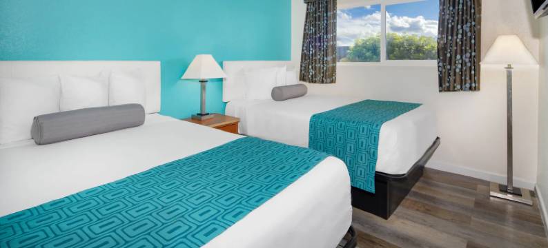 温德姆豪生套房-圣地亚哥丘拉维斯塔/海湾区(Howard Johnson Suites by Wyndham San Diego Chula Vista/BayFt)图片