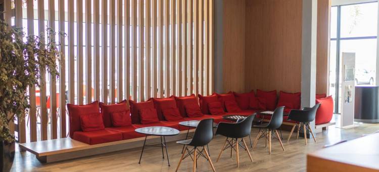 宜必思洛雷纳酒店(Ibis Lorena)图片