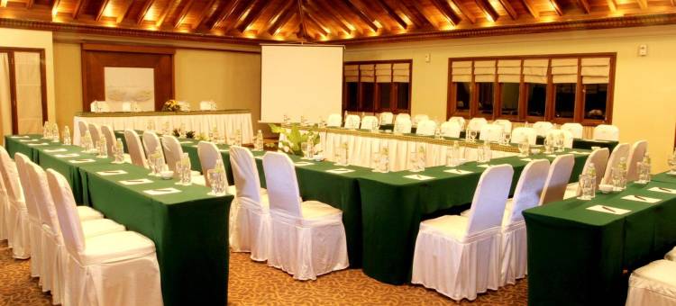 拉热斯阿斯里度假酒店及Spa中心(Laras Asri Resort & Spa)图片