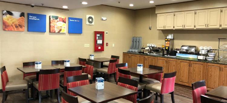 吉尔福Spark酒店(Spark by Hilton Guilford)图片