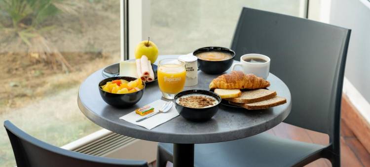 Kyriad 经济型里尔南部 - 诺耶勒戈多(Kyriad Eco Lille Sud - Noyelles Godault)图片