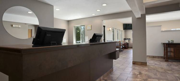 波卡特洛速8酒店(Super 8 by Wyndham Pocatello)图片