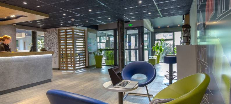 普罗旺斯布里尼奥勒宜必思快捷酒店(Ibis Budget Brignoles Provence)图片