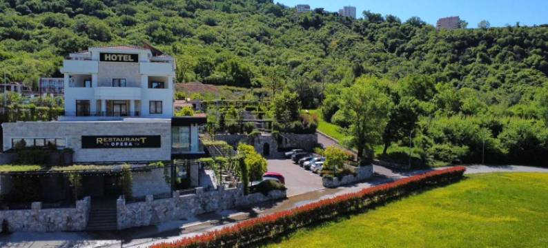 亚斯歌剧酒店(Hotel Opera Jaz)图片