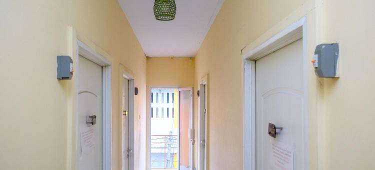 红多兹酒店-帕那库康平加尤曼2号(RedDoorz @ Pengayoman Panakkukang 2)图片