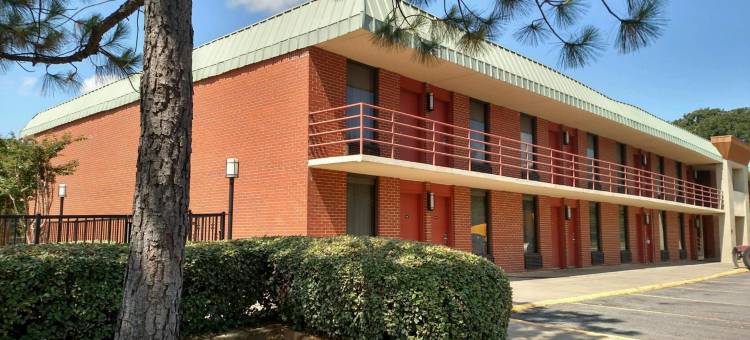 阿托卡速8酒店(Super 8 by Wyndham Atoka)图片