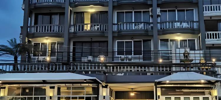 皮姆玛恩海滩酒店(PIMPIMARN BEACH HOTEL)图片