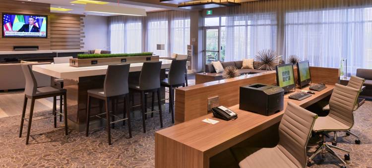 萨斯卡通机场万豪万怡酒店(Courtyard Saskatoon Airport)图片