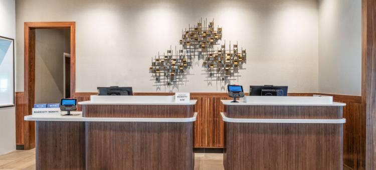 莫德斯托北万怡酒店(Courtyard Modesto North)图片