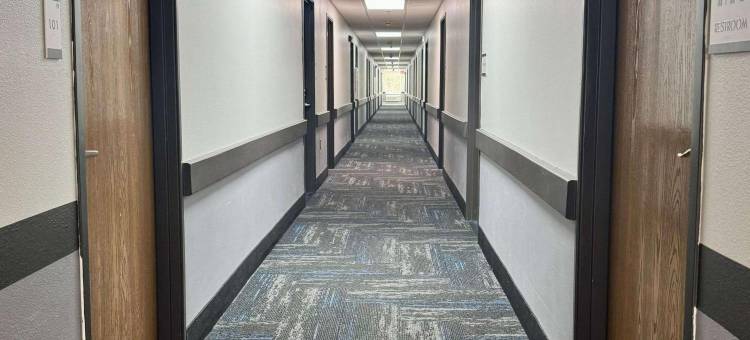 Super 8 by Wyndham Sulphur Lake Charles图片